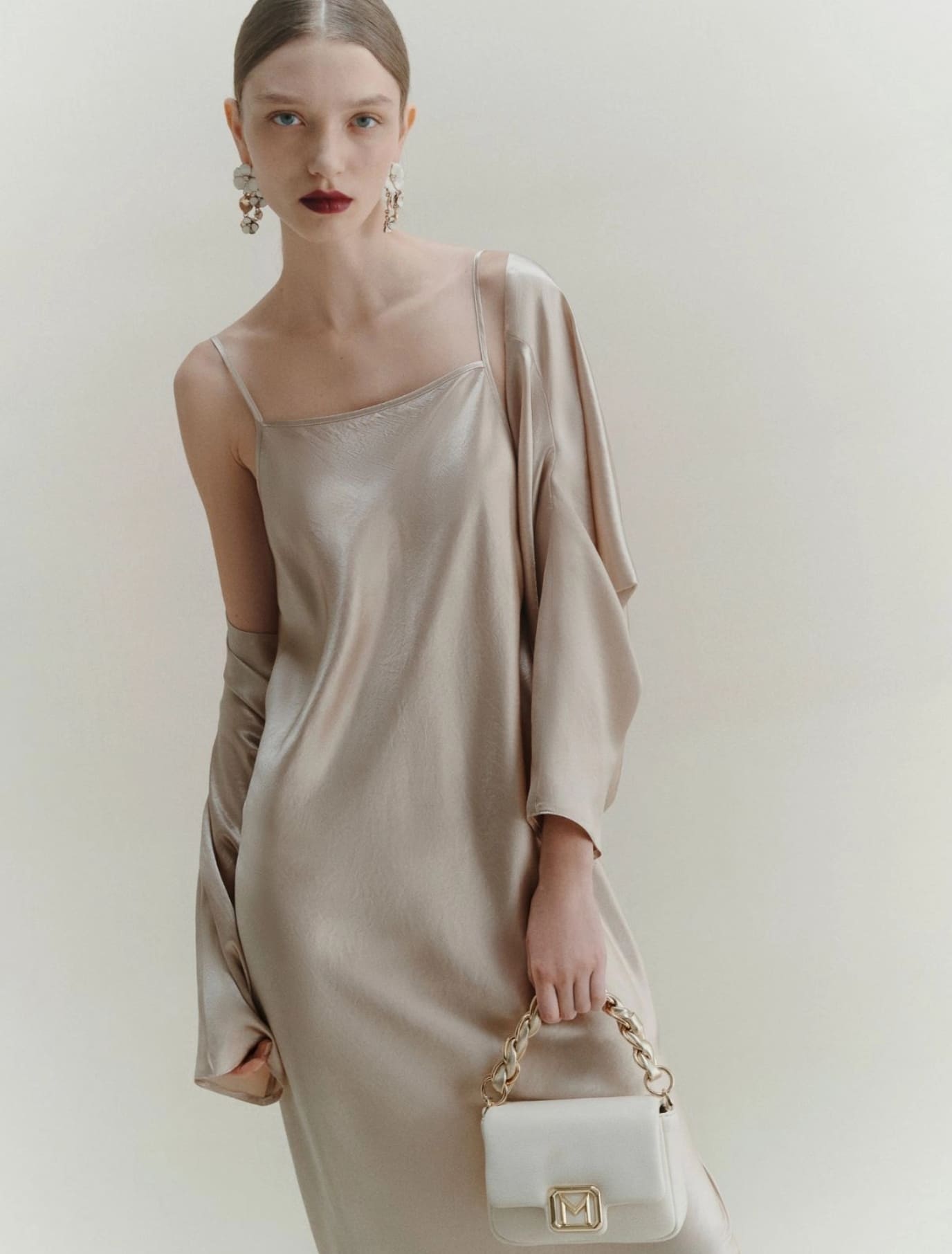 2_HP_Carousel_UnforgettableLooks_FW25_Marella - Marella