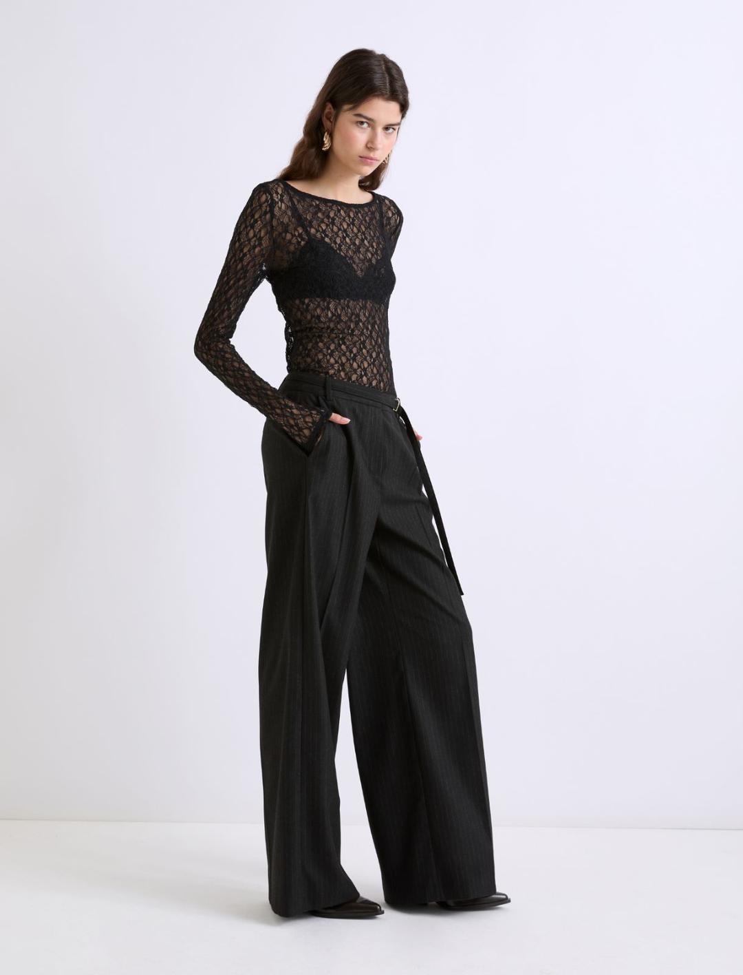 T-shirt in pizzo stretch | Marella T-shirt in pizzo stretch | Marella